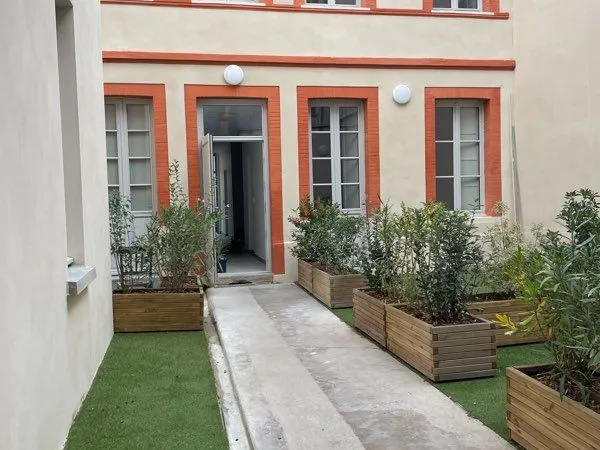 À louer studio mezzanine