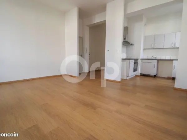 Appartement 1 pièce 46 m²