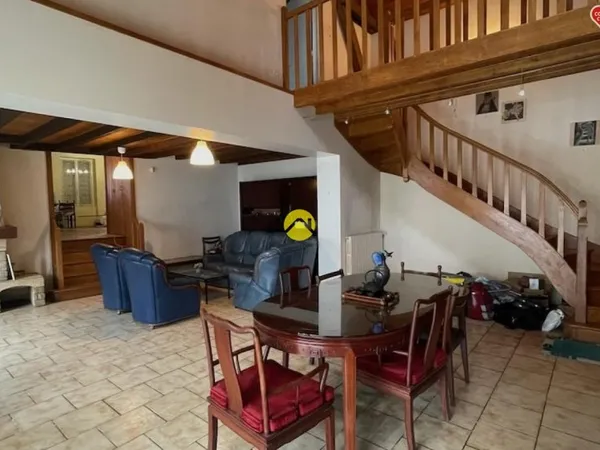 Maison au coeur du village
