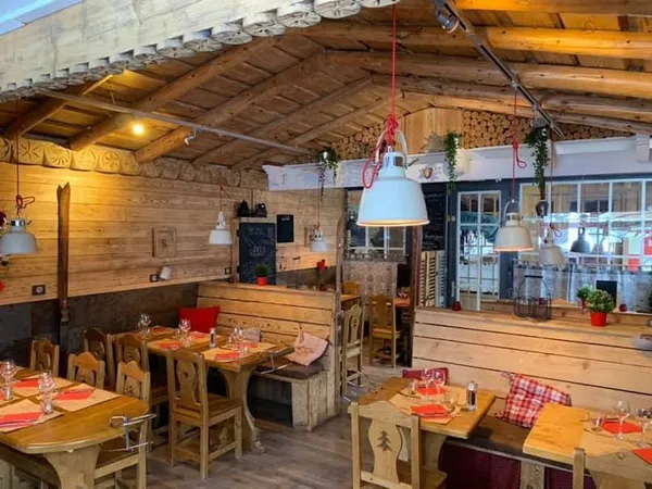 Hôtellerie et restauration Vente Les Belleville   272000€