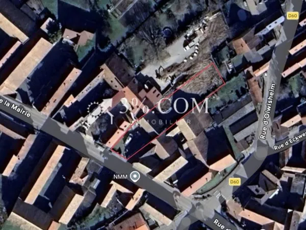 Terrain 919 m²