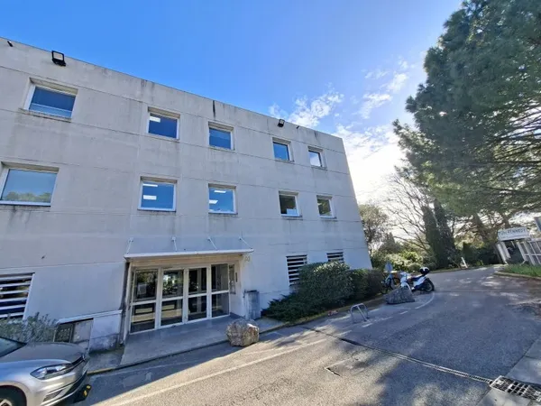 Bureaux avec emplacements de parking Parc Kennedy
