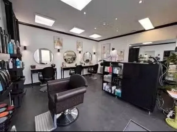 Boutique 1 pièce 25 m²