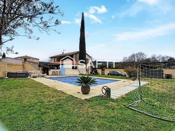 Deux habitations au charme provençal, modernité et volumes pour vivre ensemble autrement