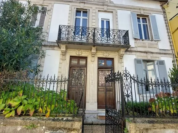 Maison 268 m²