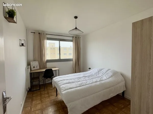 Chambre dans belle colocation