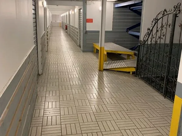BOX / GARDE-MEUBLE 5-26m² SÉCURISÉ AUBERVILLIERS
