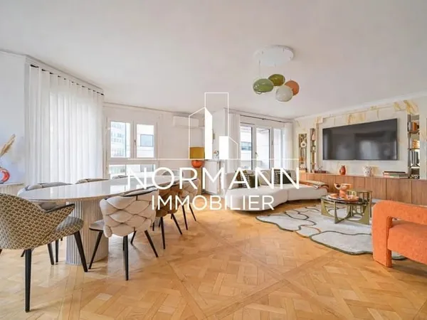 LEVALLOIS LIMITE NEUILLY - 5 PIECES - 3 CHAMBRES - 3 BALCONS - PARKING