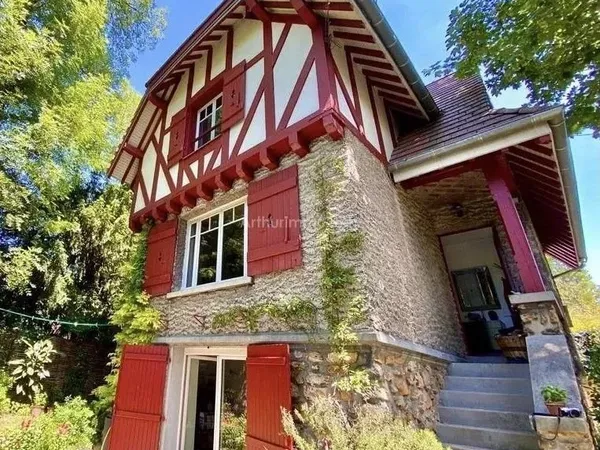 Maison de luxe 5 pièces 108 m²