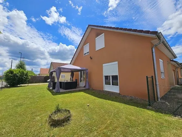 Maison 6 pièces 130 m²