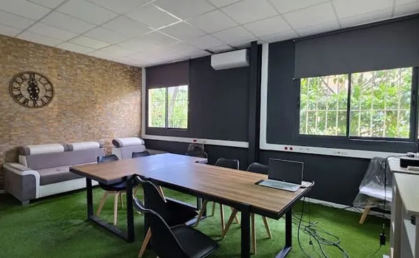 Immeuble 1080 m²