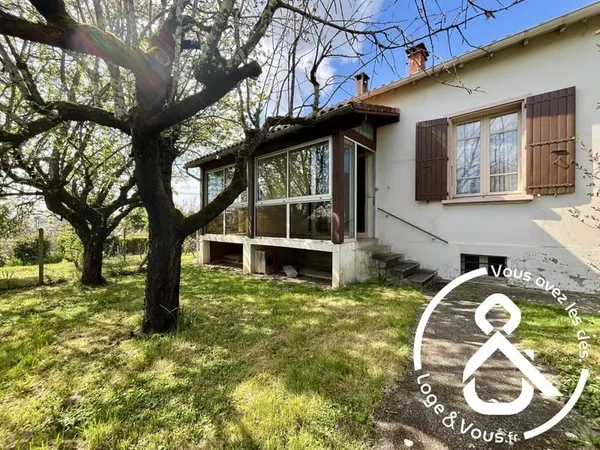 Maison familiale avec jardin et sous-sol complet