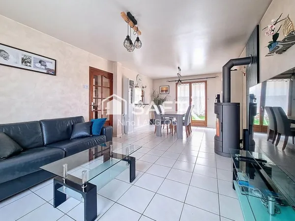 Charmante maison familiale de 90 m² , 4 chambres à Roissy-en-Brie