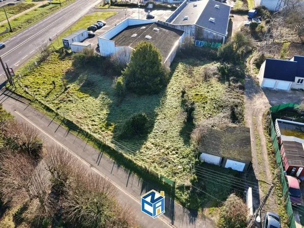 Terrain constructilble 1717m²