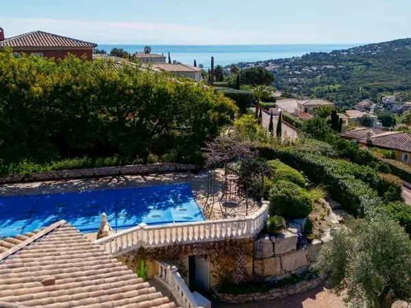 Villa Les Issambres 6 pièces 160 m2, piscine, garage