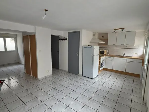 Location Appartement - 43 m² - Concarneau - 570 /mois