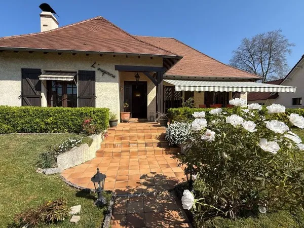 Maison 5 pièces 160 m²
