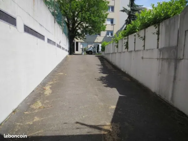 Garage/box Lyon