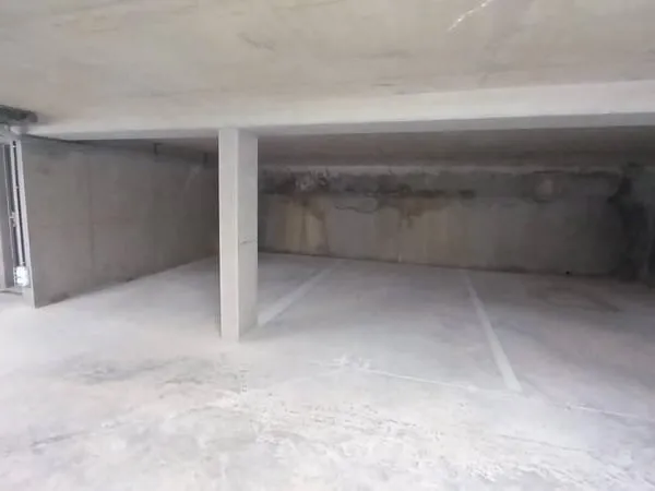 Parking À Vendre