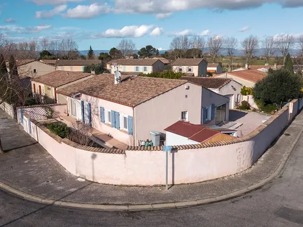 CARCASSONNE - ST GEORGES Maison T7 172m² (119m² hab.) avec jardin, véranda, et garage