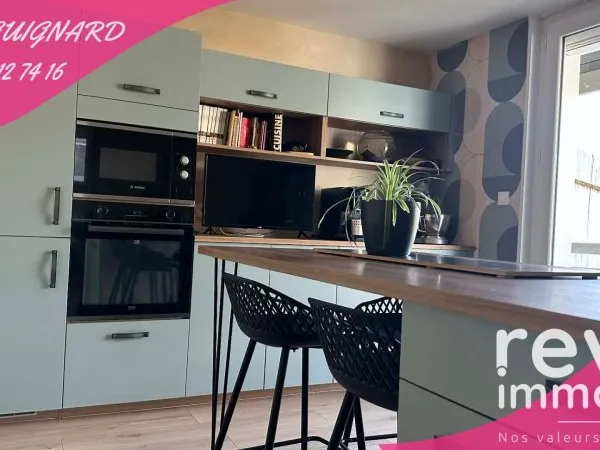 Maison de ville familiale 174m²