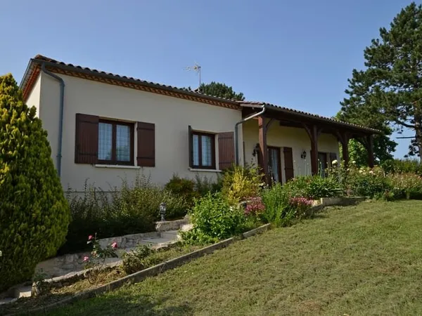 Maison familiale avec sous-sol complet