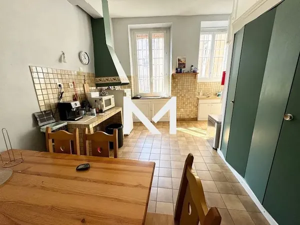 Appartement 4 pièces 152 m²