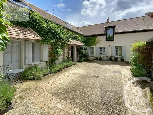 Maison 7 pièces 181 m²