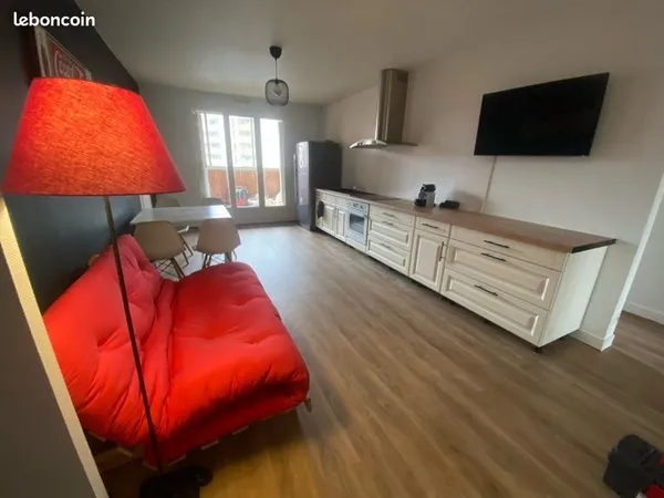T5 meublé à vendre face a la tête d'Or