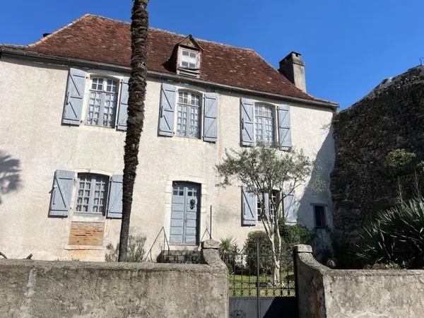 Maison de luxe 6 pièces 162 m²