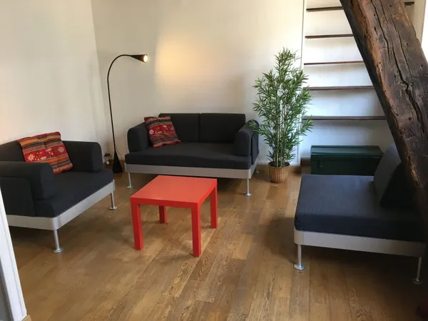 Loue appartement meublé