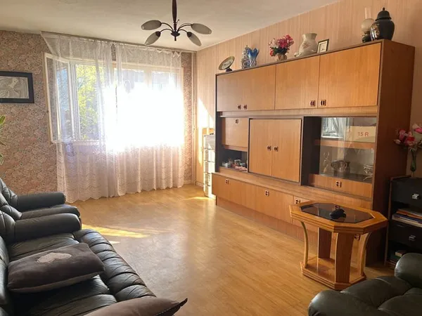 Centre de FLEURY LAMBALLE APPARTEMENT DE 3 PIECES