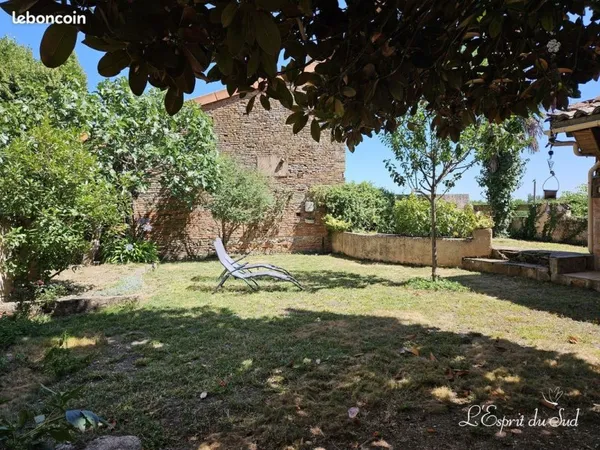 Maison 7 pièces 230 m²