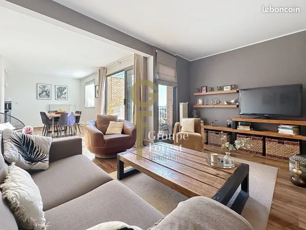 Appartement 5 pièces 102 m²