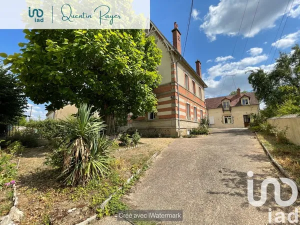 Maison 10 pièces 315 m²