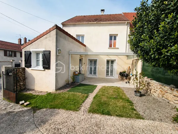Maison 4 pièces 90 m²