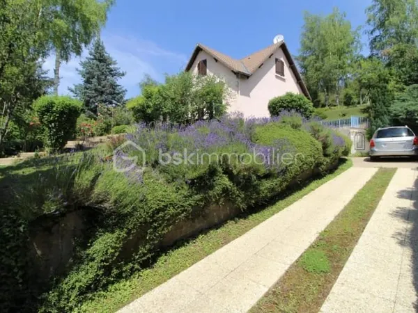 Maison 6 pièces 130 m²