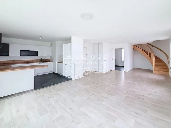 Duplex 6 pièces 114 m²