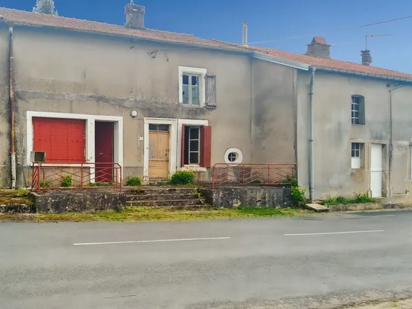 Maison au calme avec dépendances
