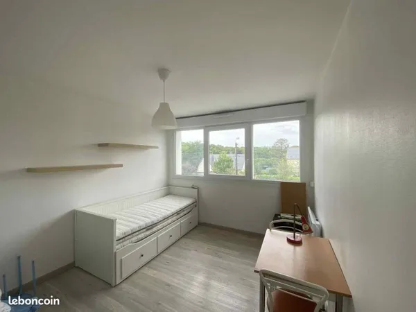 Sous location studio 20m² * Dispo 4 mois - Chambray-lès-Tours
