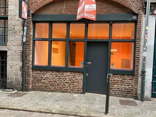 À louer local commercial Vieux Lille
