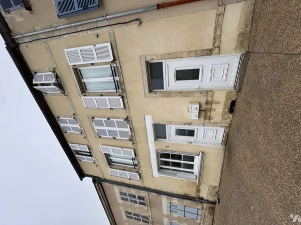 Immeuble 100 m²