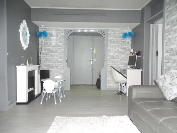 Appartement 3 pièces, lumineux en bon état à 9 minutes du mé
