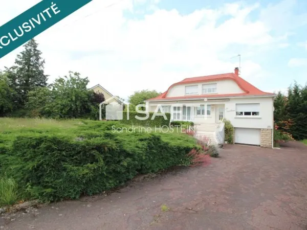 Maison 8 pièces 223 m²