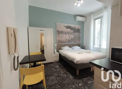 Studio 1 pièce 19 m²