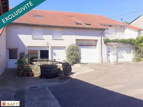 Maison 18 pièces 700 m²