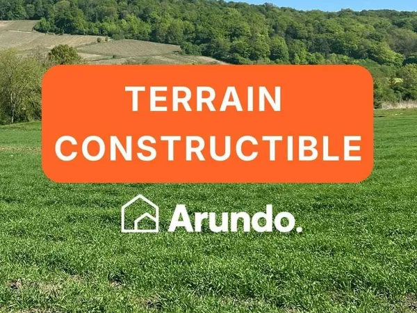 Terrain constructible 734 m²