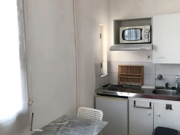 Studio meublé 20 m2 proche gare