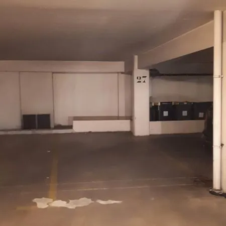 Location place de parking Mairie de Montreuil