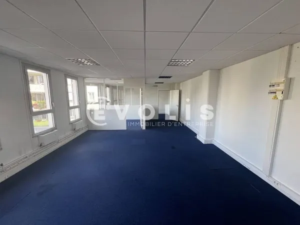 Bureaux 58 m²